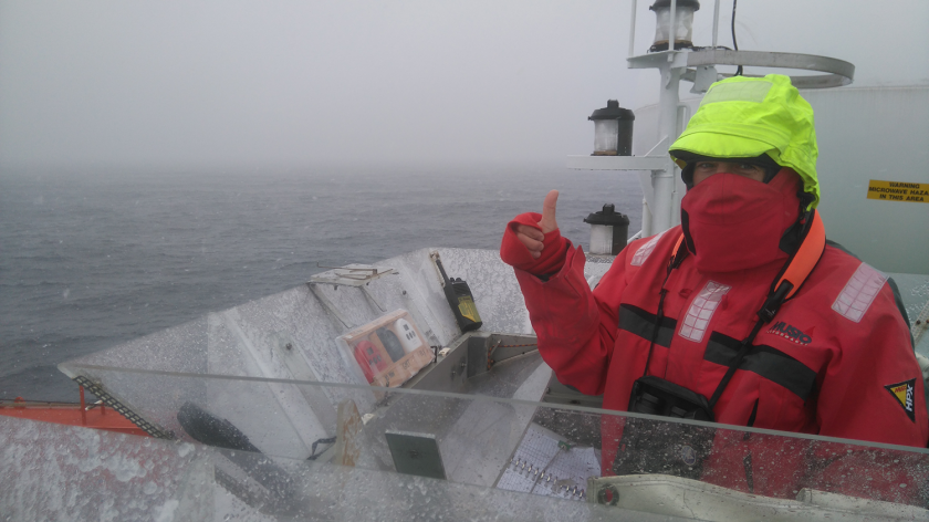 Bram Feij counts birds and marine mammals from an observation post on RV Polarstern © Susanne Kühn Bram Feij counts birds and marine mammals from an observation post on RV Polarstern © Susanne Kühn