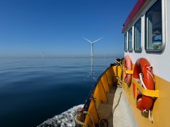 En route to the Hollandse Kust Zuid wind farm with the WR147. Photo: WUR En route to the Hollandse Kust Zuid wind farm with the WR147. Photo: WUR