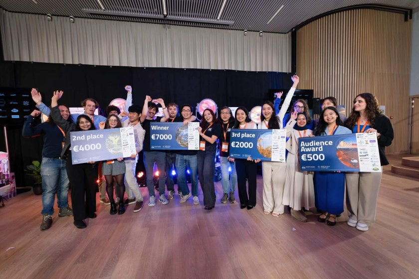 Winners of the ReThink Food Challenge 2025 - Synergrown, The HAB, MAI Farm, and AstraAlgae (left to right). Winners of the ReThink Food Challenge 2025 - Synergrown, The HAB, MAI Farm, and AstraAlgae (left to right).