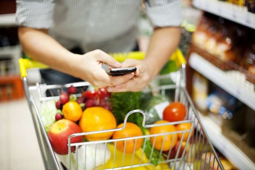 WUR developed an app that tells you what to buy in the supermarket when you are – for example – diabetic and gluten intolerant (Image: Shutterstock) WUR developed an app that tells you what to buy in the supermarket when you are – for example – diabetic and gluten intolerant (Image: Shutterstock)